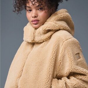 ALO Yoga Foxy Sherpa Jacket